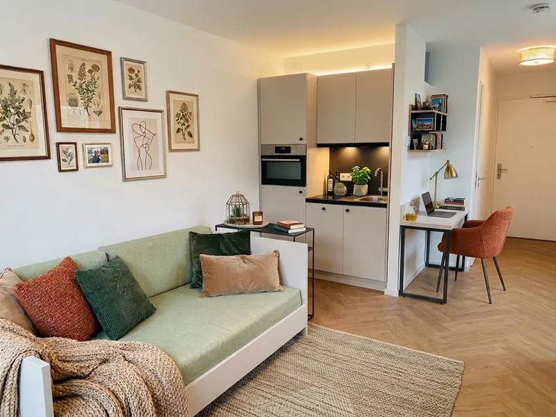 Ankommen & Einziehen: Voll möbliertes Design-Apartment in Top-Lage Friedrichshain! — photo 1